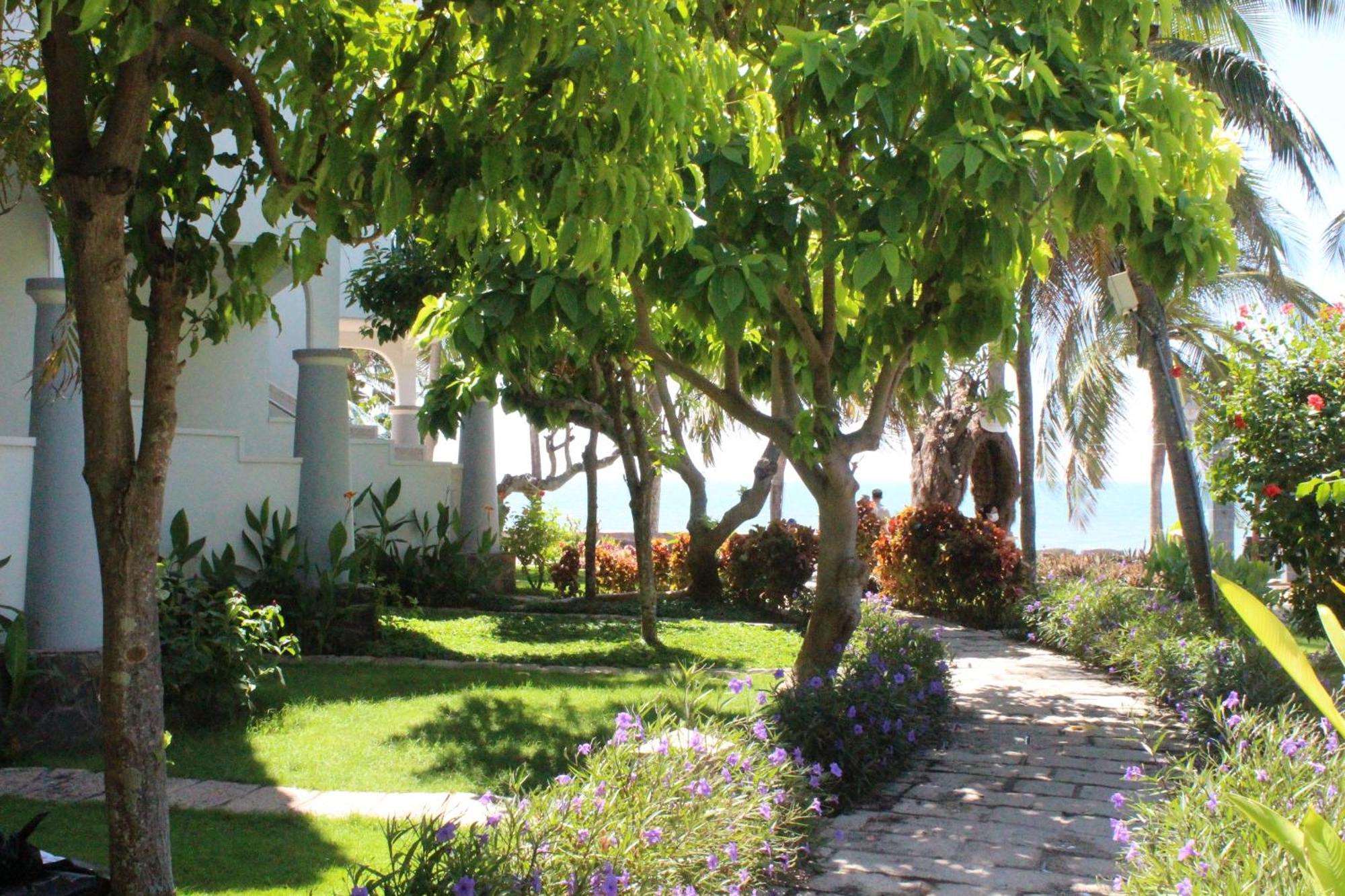 Dynasty Muine Resort Ap Thien Phuoc Esterno foto